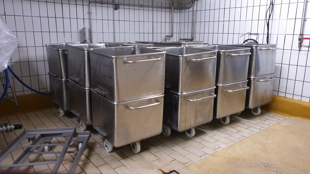 Used 200 liters Meat Buggies